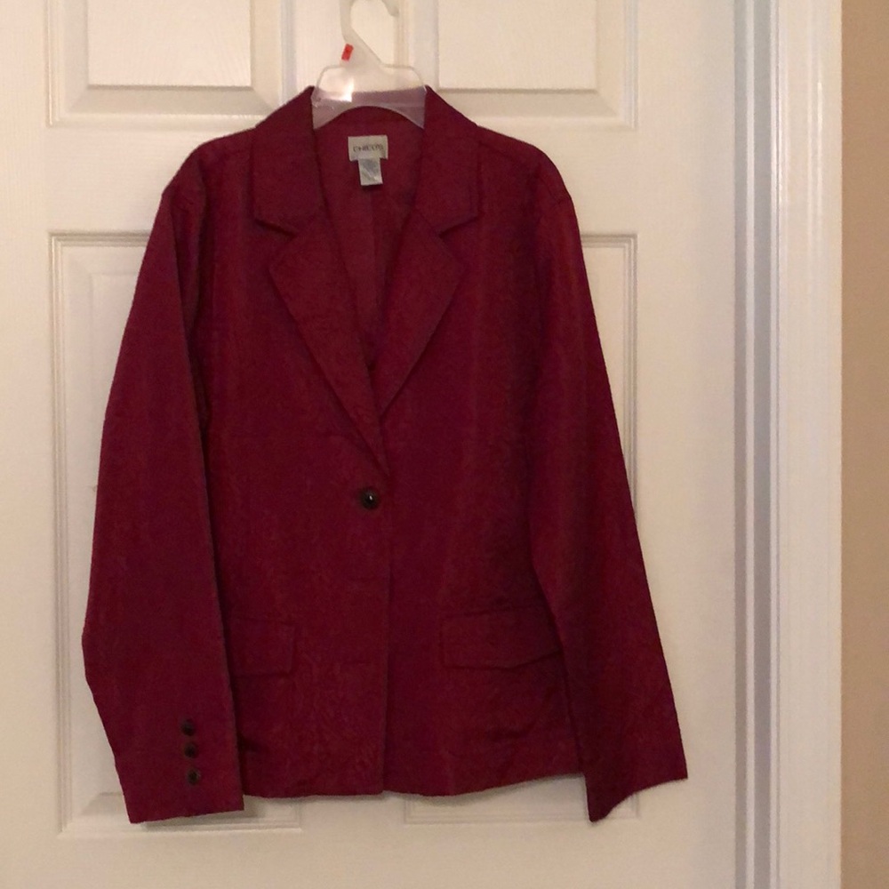 Red merlot color, 3 button closure, M-L